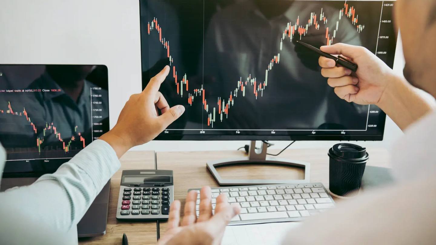 Dividend Stocks 2025: Vedanta, HDFC Bank, Karur Vysya to Trade Ex-Date for Dividend and Bonus Shares