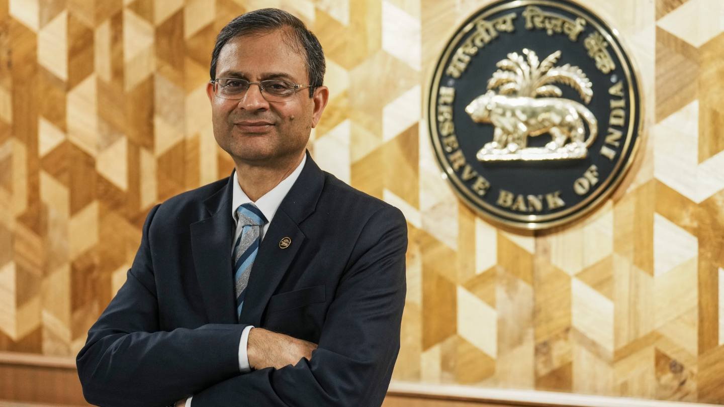 RBI Ready to Cushion Impact of US Tariffs, Says Governor Sanjay Malhotra