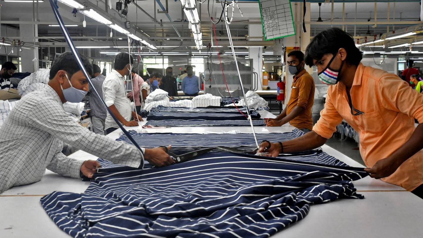 Industrial Output Growth Hits 4-Month High in July