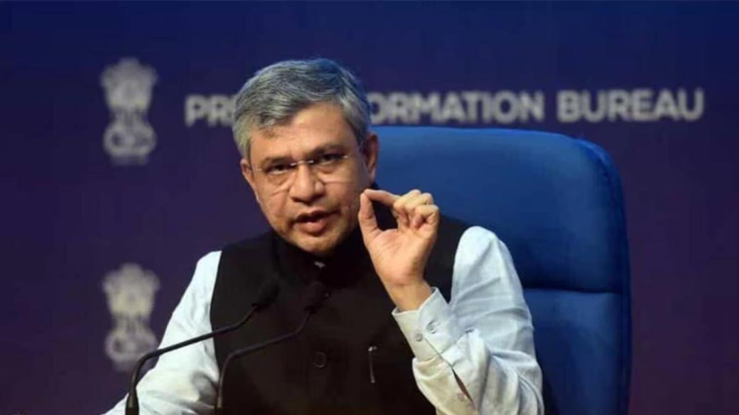 India Becomes Top Smartphone Supplier to US, Says Minister Ashwini Vaishnaw