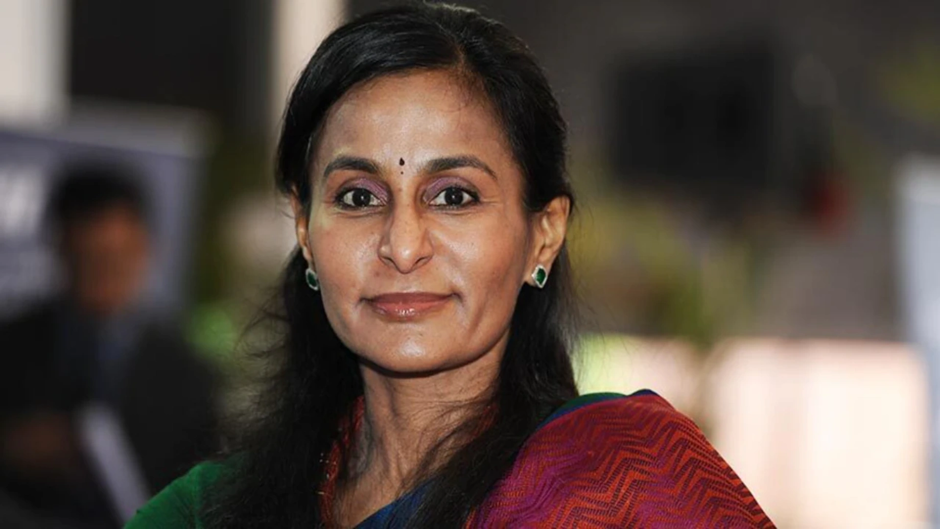 Suneeta Reddy to Sell 1.25% Stake in Apollo Hospitals for ₹1,395 Crore