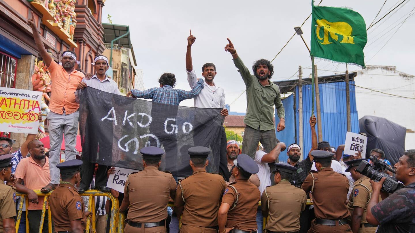 Protests Erupt in Colombo Over Arrest of Ex-President Wickremesinghe