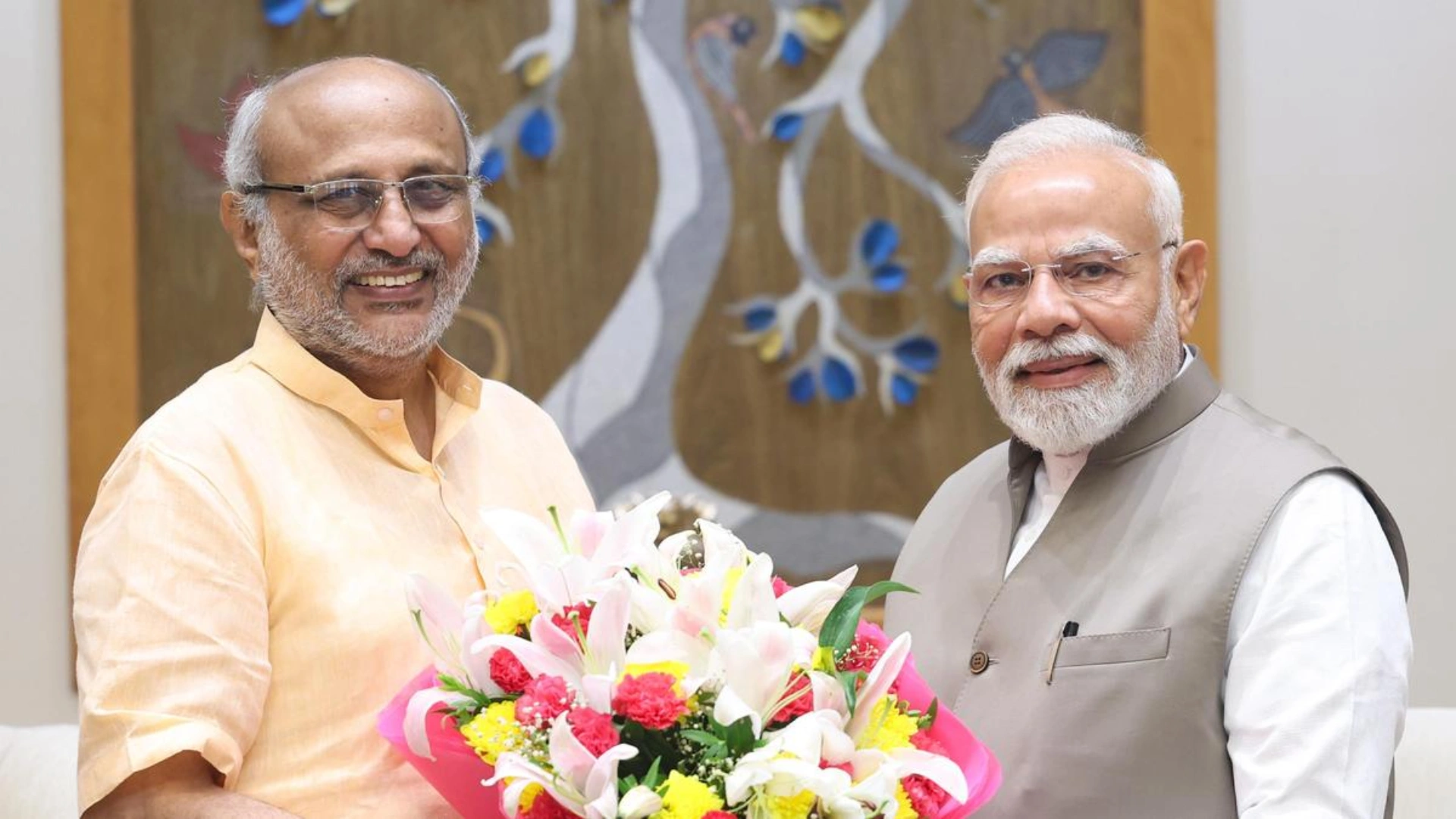 PM Modi Endorses NDA Vice-President Nominee CP Radhakrishnan, Calls Him a Man of Integrity