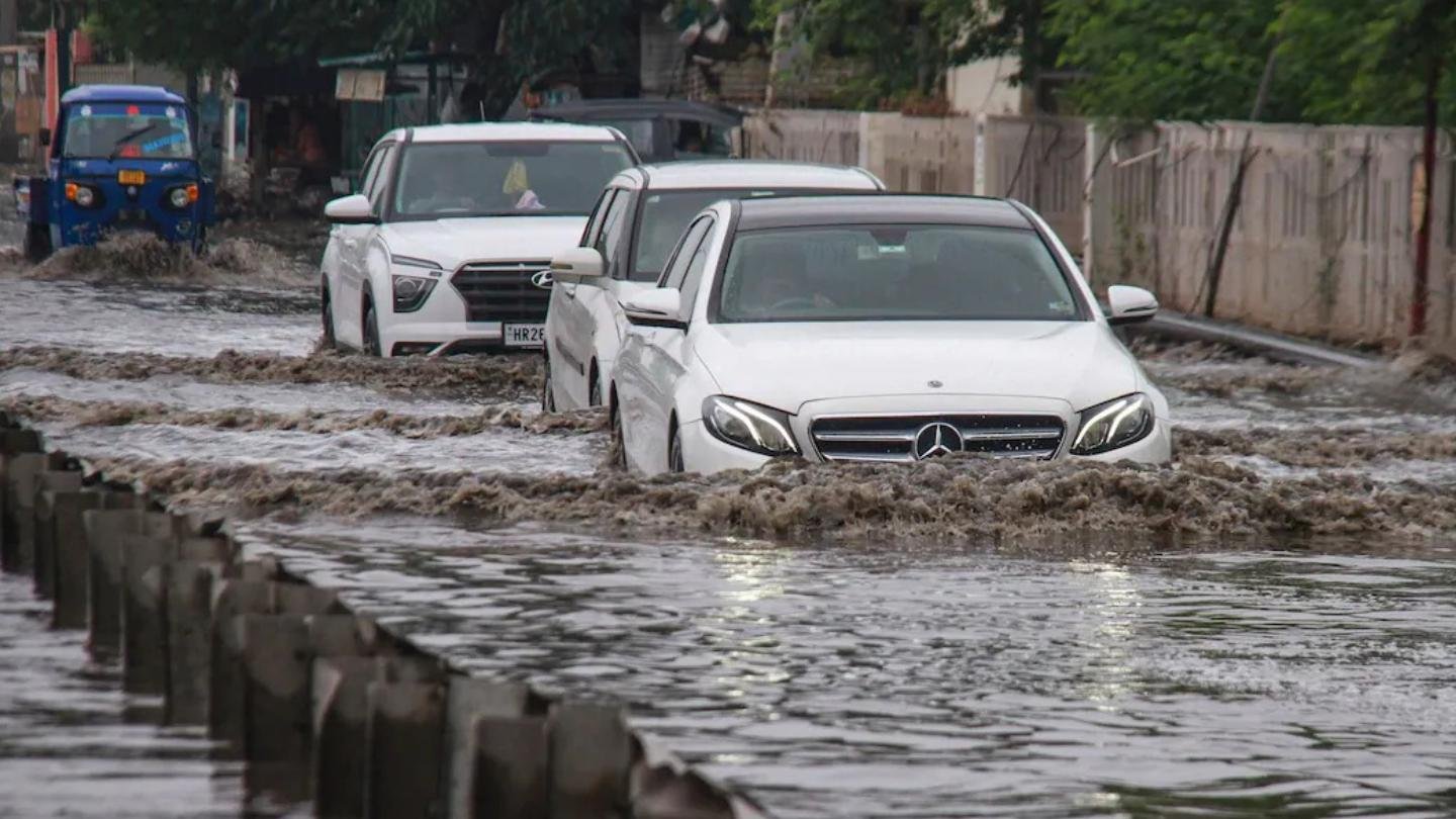 Hyderabad’s Rainwater Holding Structures Fail to Stop Waterlogging During Heavy Rains