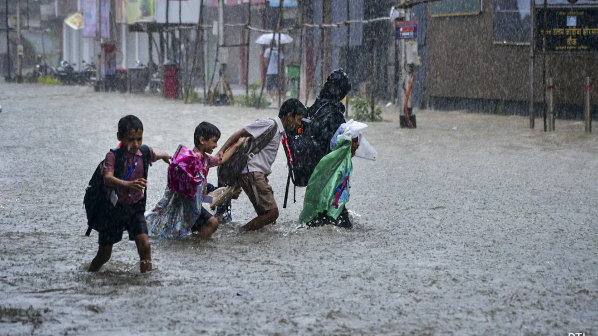 Mumbai Rains: Red Alert Issued, Schools and Colleges Shut in Several Districts
