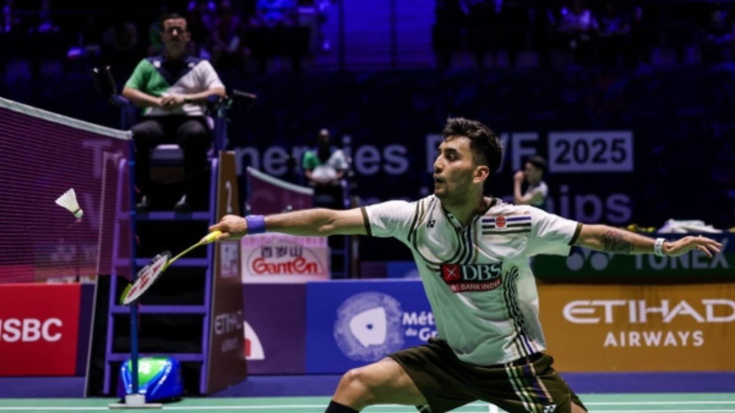 Lakshya Sen Crashes Out of BWF World Championships After First-Round Loss to Shi Yu Qi