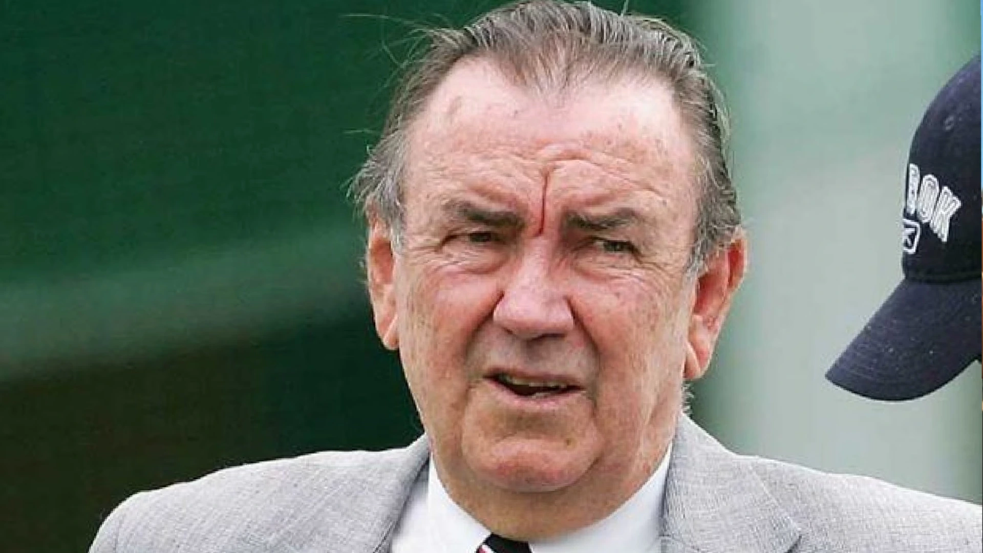 Bob Simpson Dies at 89: Remembering the Legendary Australian Cricketer and Coach