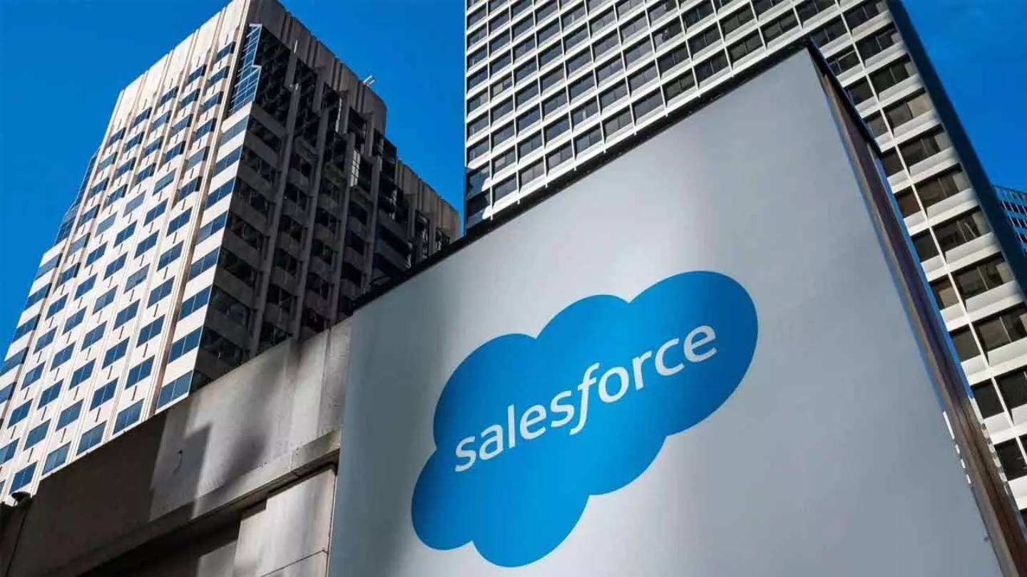 Salesforce Cuts 4,000 Jobs as AI Handles Half of Customer Service