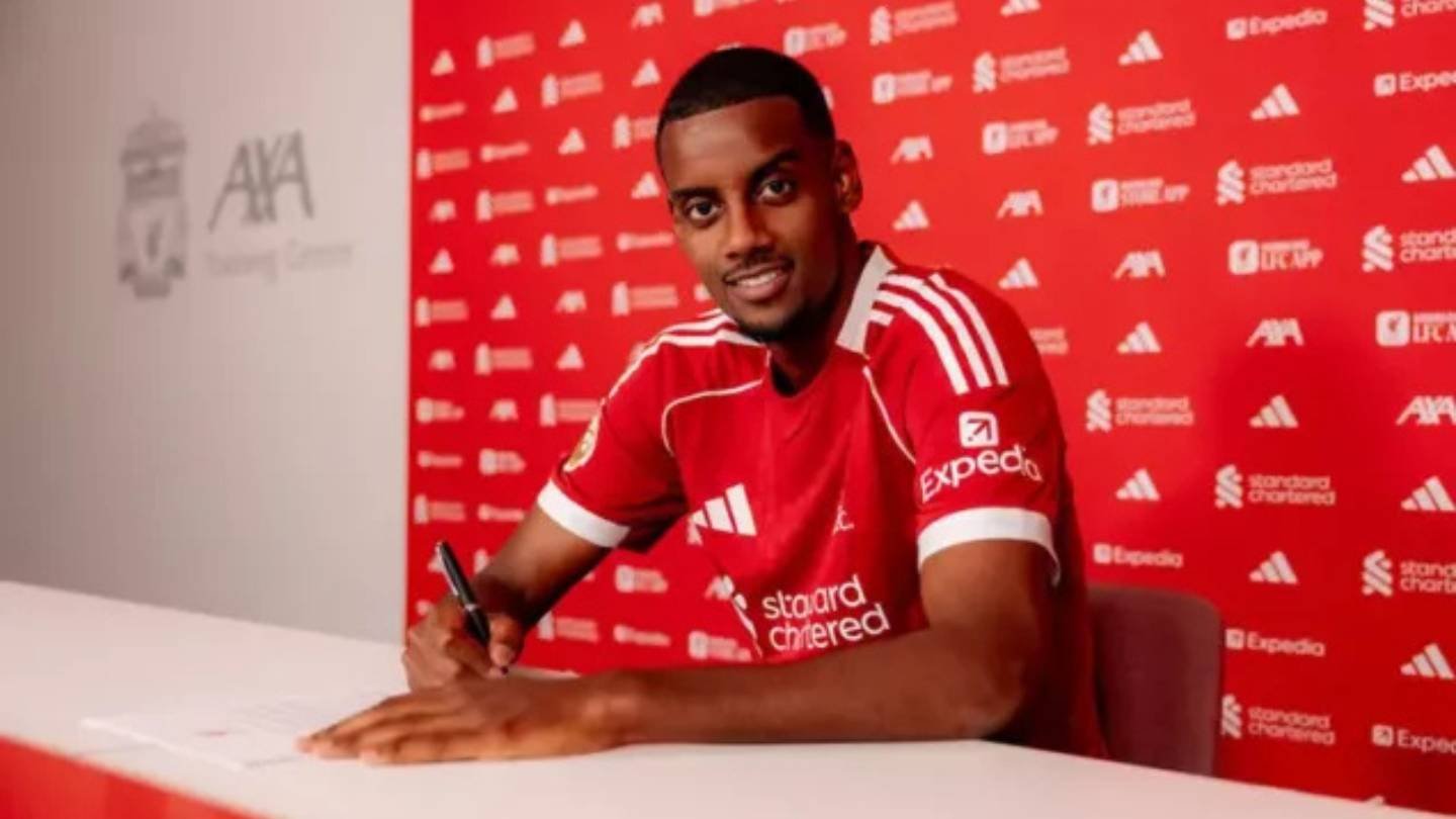 Liverpool Smash Transfer Record to Sign Alexander Isak for £125m
