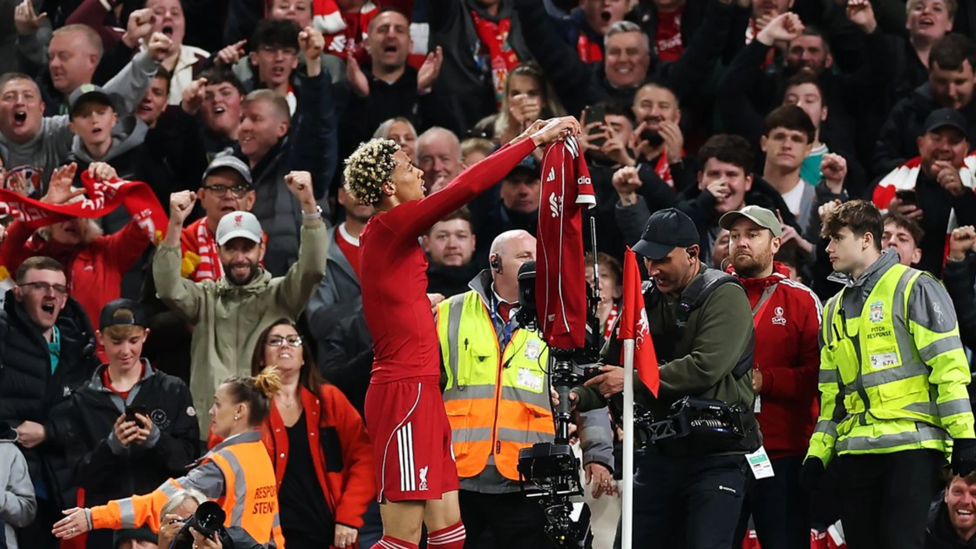 Ekitike’s Red Card Overshadows Liverpool’s Carabao Cup Win Over Southampton