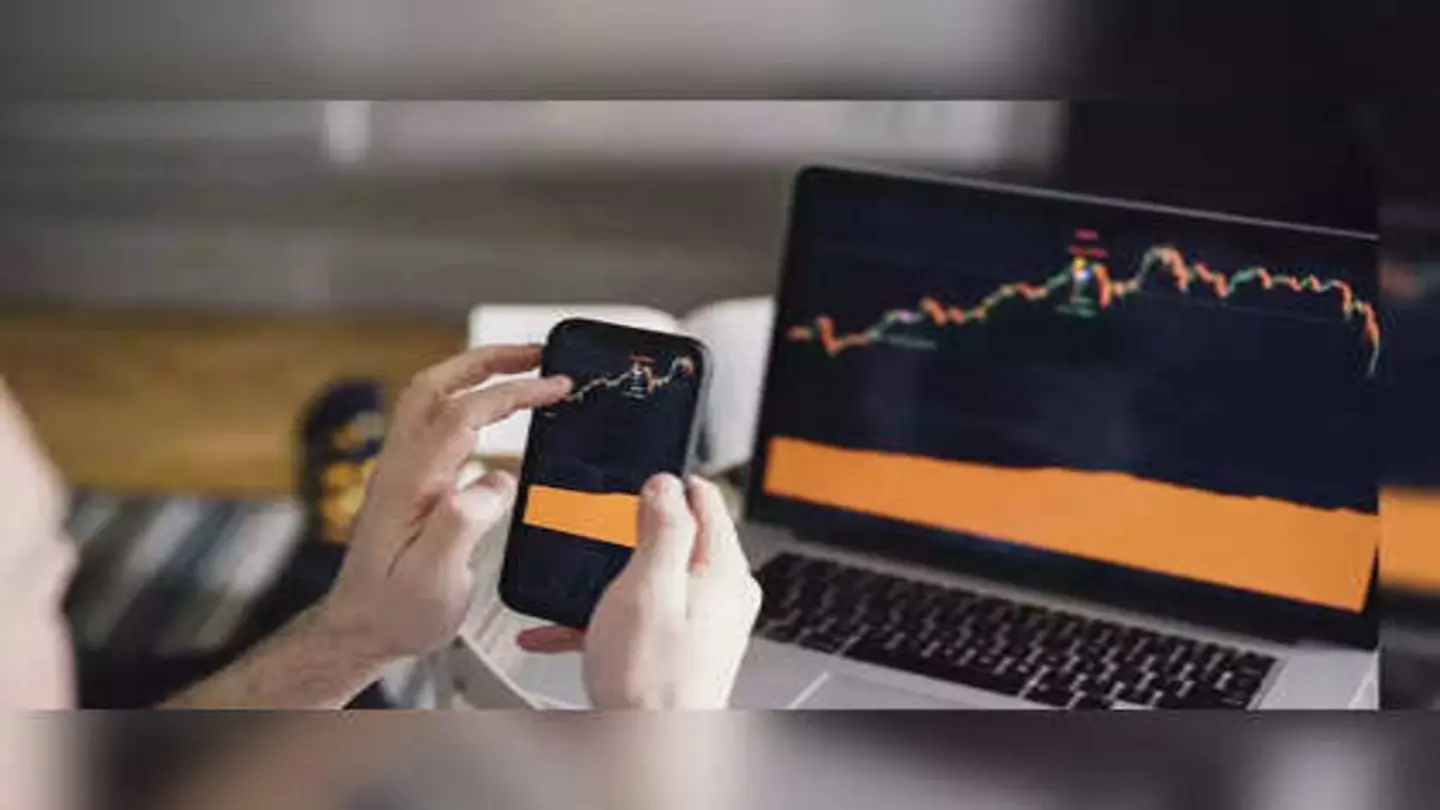 GIFT Nifty dips 50 points; Trading setup for today