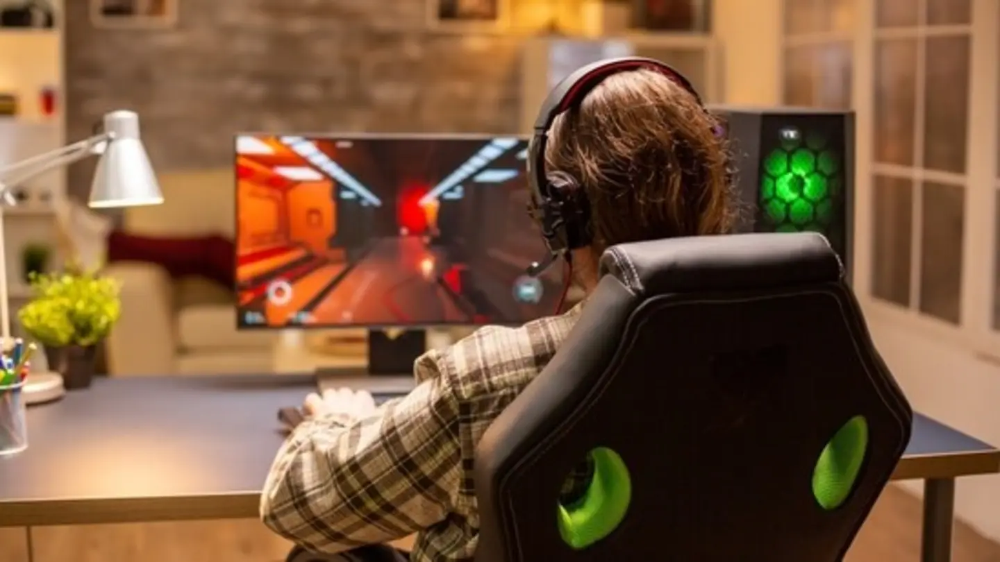 Online gaming increases heart disease risk for Gen Z, cardiologist warns