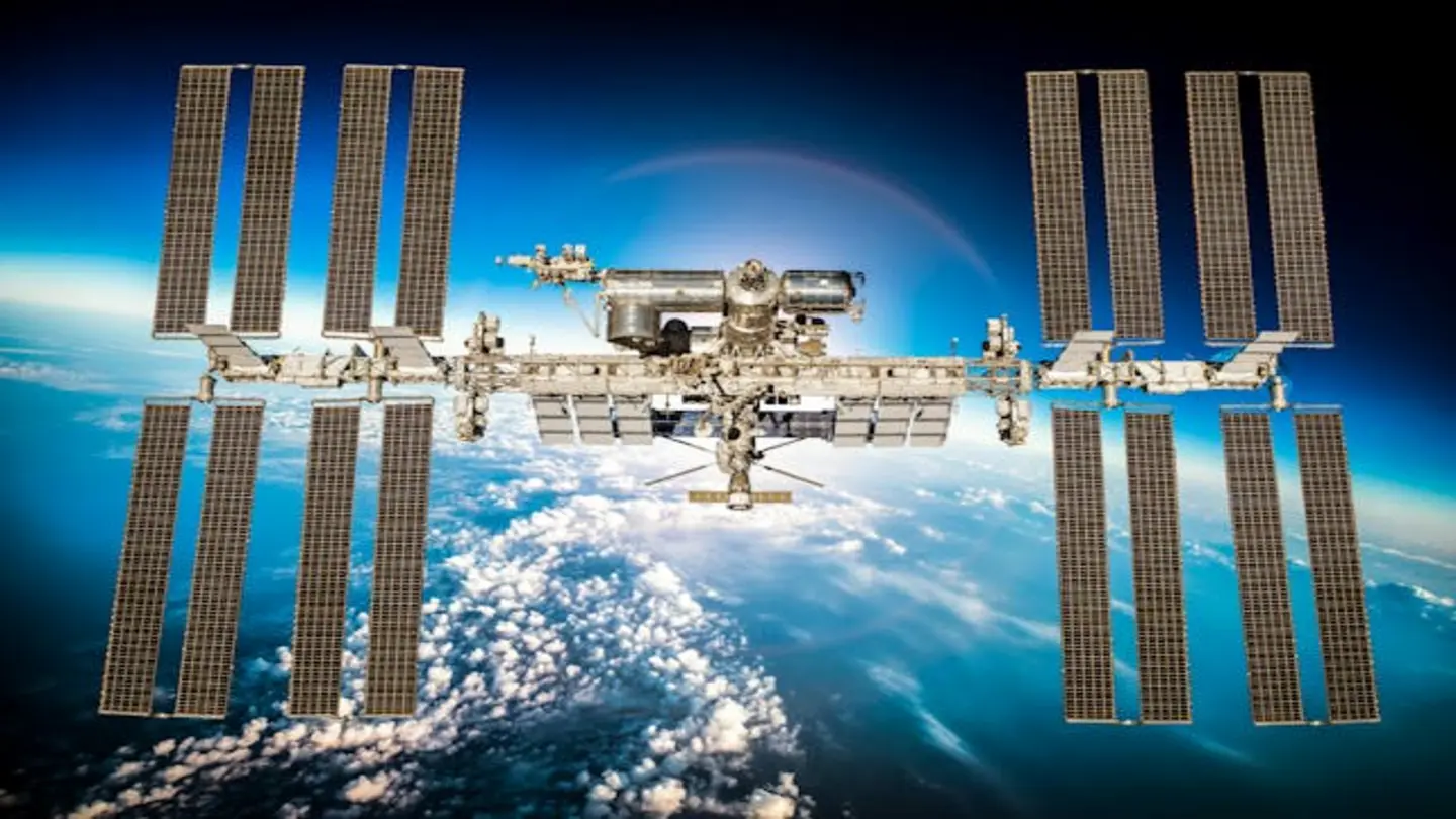 NASA’s Plan: Commercial Space Stations to Replace ISS by 2030