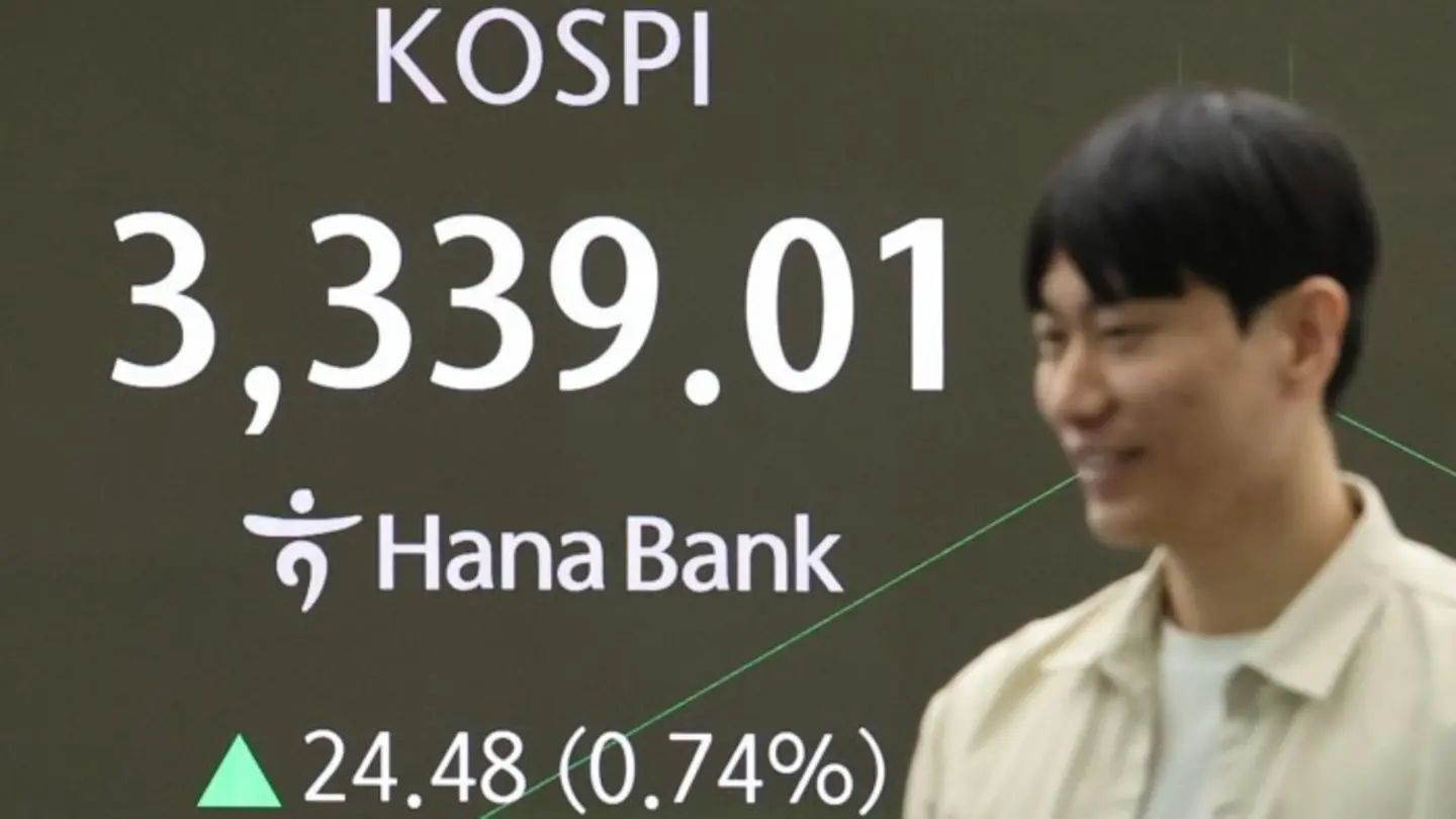 South Korea’s Kospi Hits Record High After Tax-Hike Plan Scrapped
