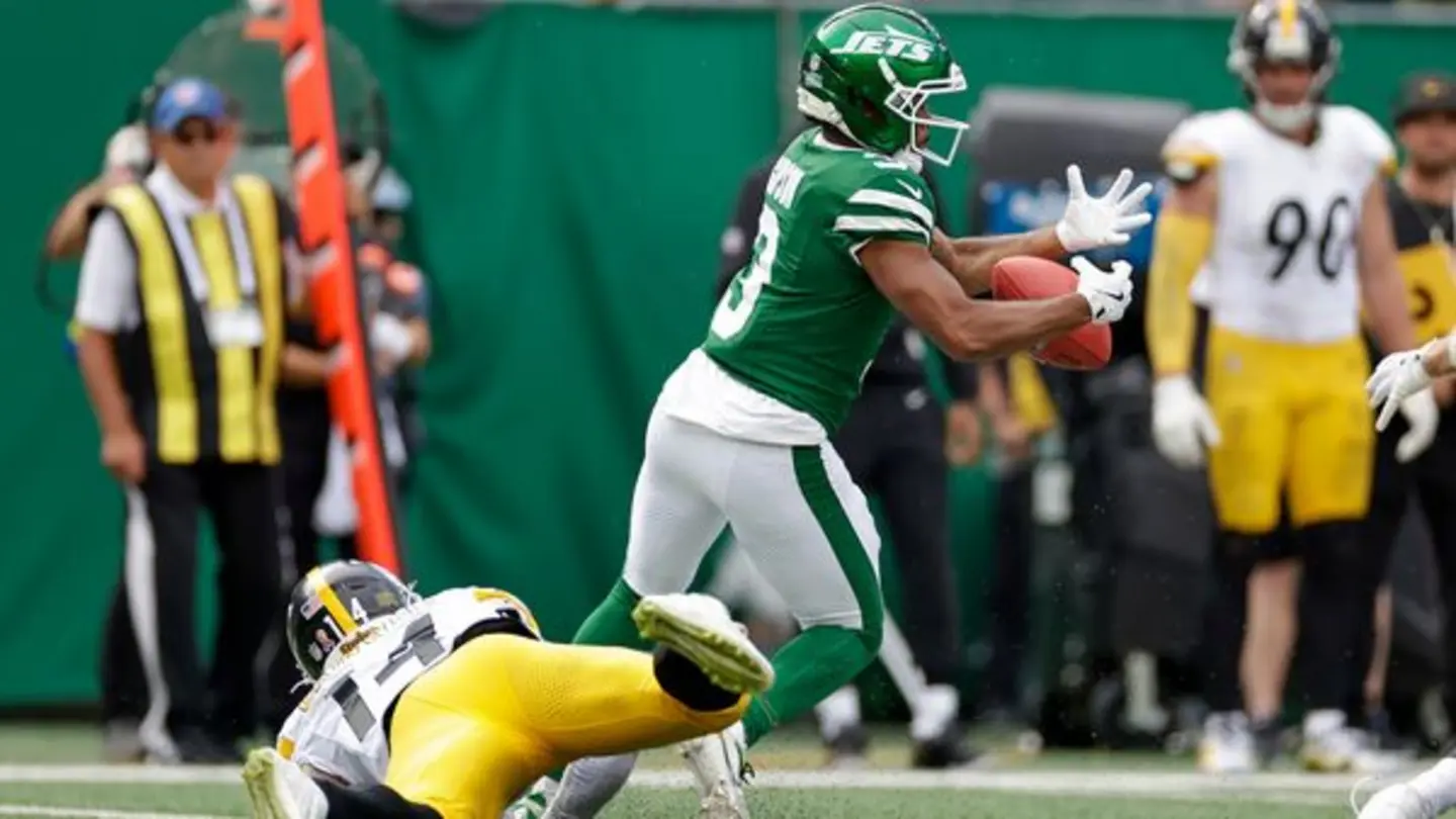 Jets to Cut Xavier Gipson After Costly Fumble Against Steelers