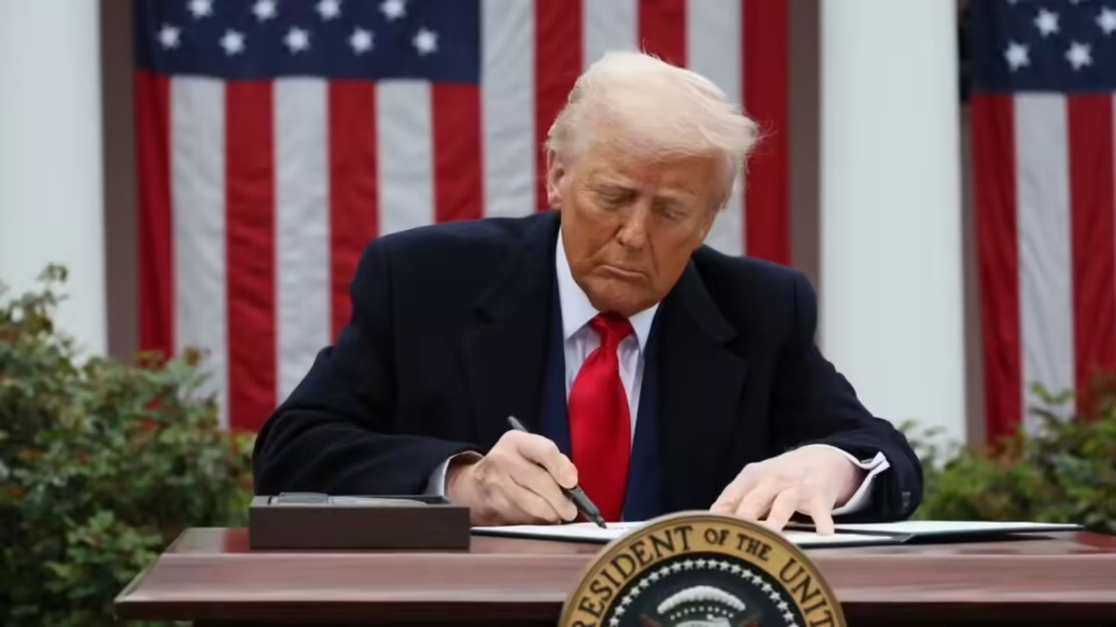 Trump’s Tariff Announcement Wipes $770 Billion from Tech Megacaps: Amazon, Nvidia, Tesla