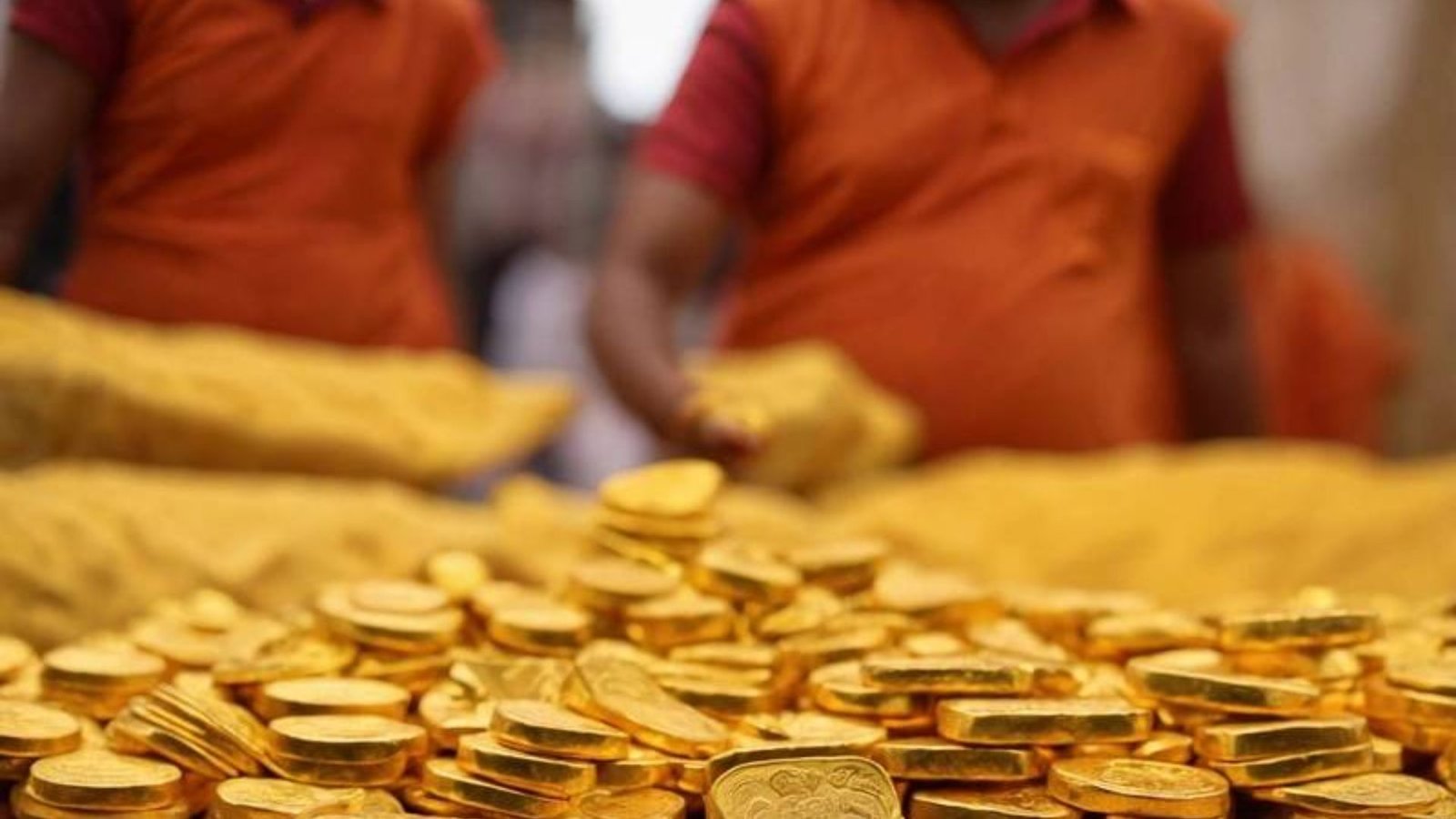 India’s Gold Smuggling Surges Amid Price Hikes Before Festive Season