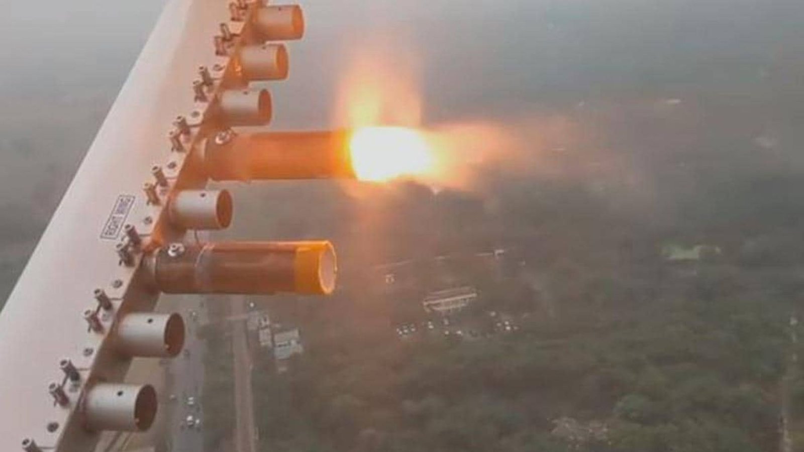 ₹1.2 Crore Cloud Seeding Experiment Fails to Bring Rain in Delhi, Sparks Political Jibe from AAP