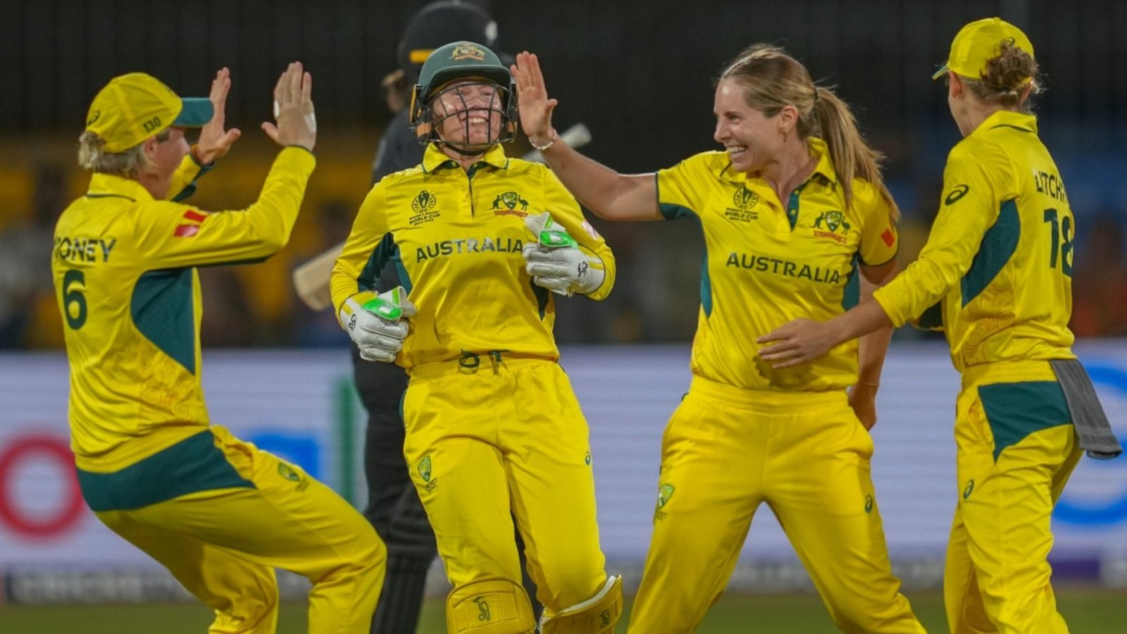Australia Thrashes Pakistan in ICC Women’s World Cup Showdown