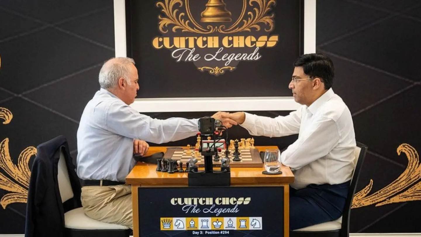 Garry Kasparov Defeats Viswanathan Anand 13-11 in Clutch Chess Legends Match