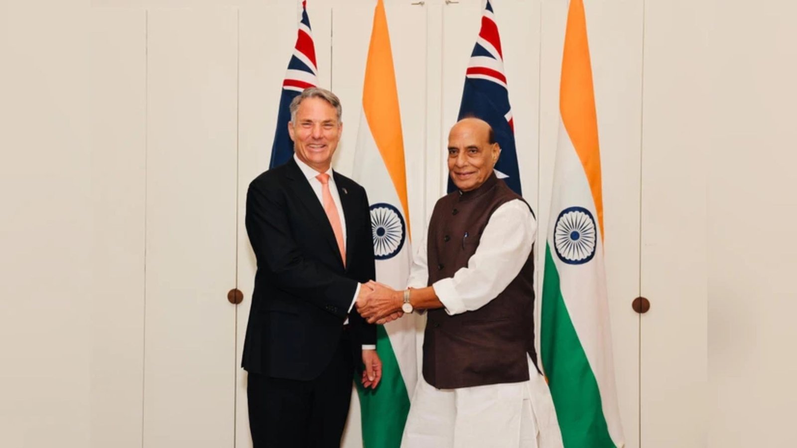 Rajnath Singh Discusses Defence Cooperation with Australia’s PM and Defence Minister