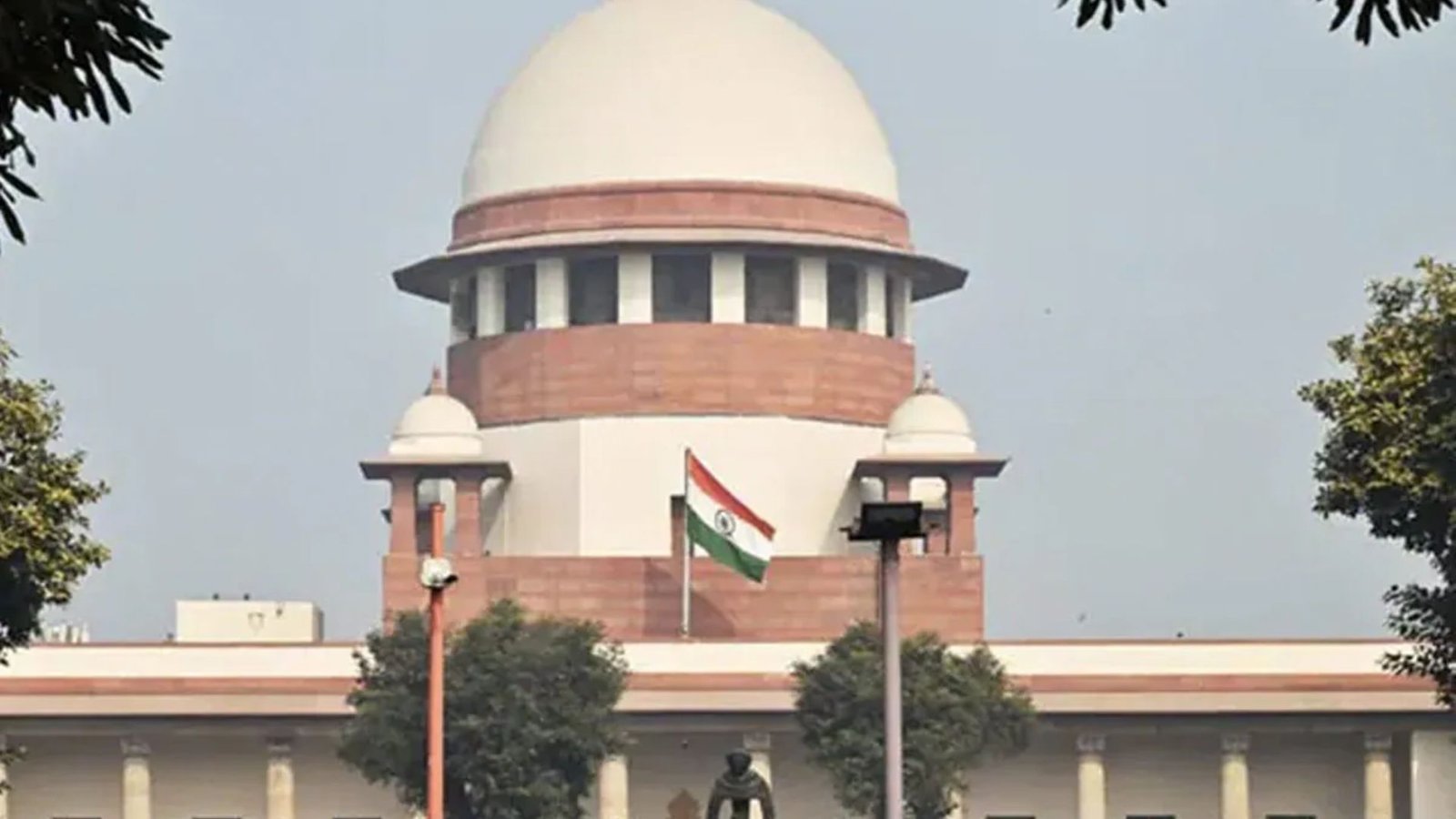 SC Seeks Details on Deleted Bihar Voter Names; EC Under Scrutiny