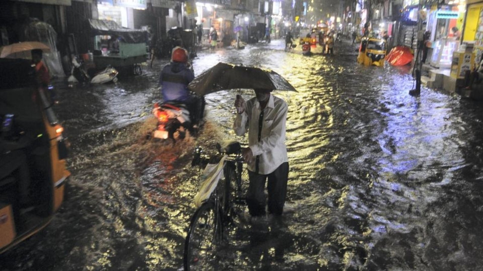Chennai schools closed, orange alert issued amid Tamil Nadu rains