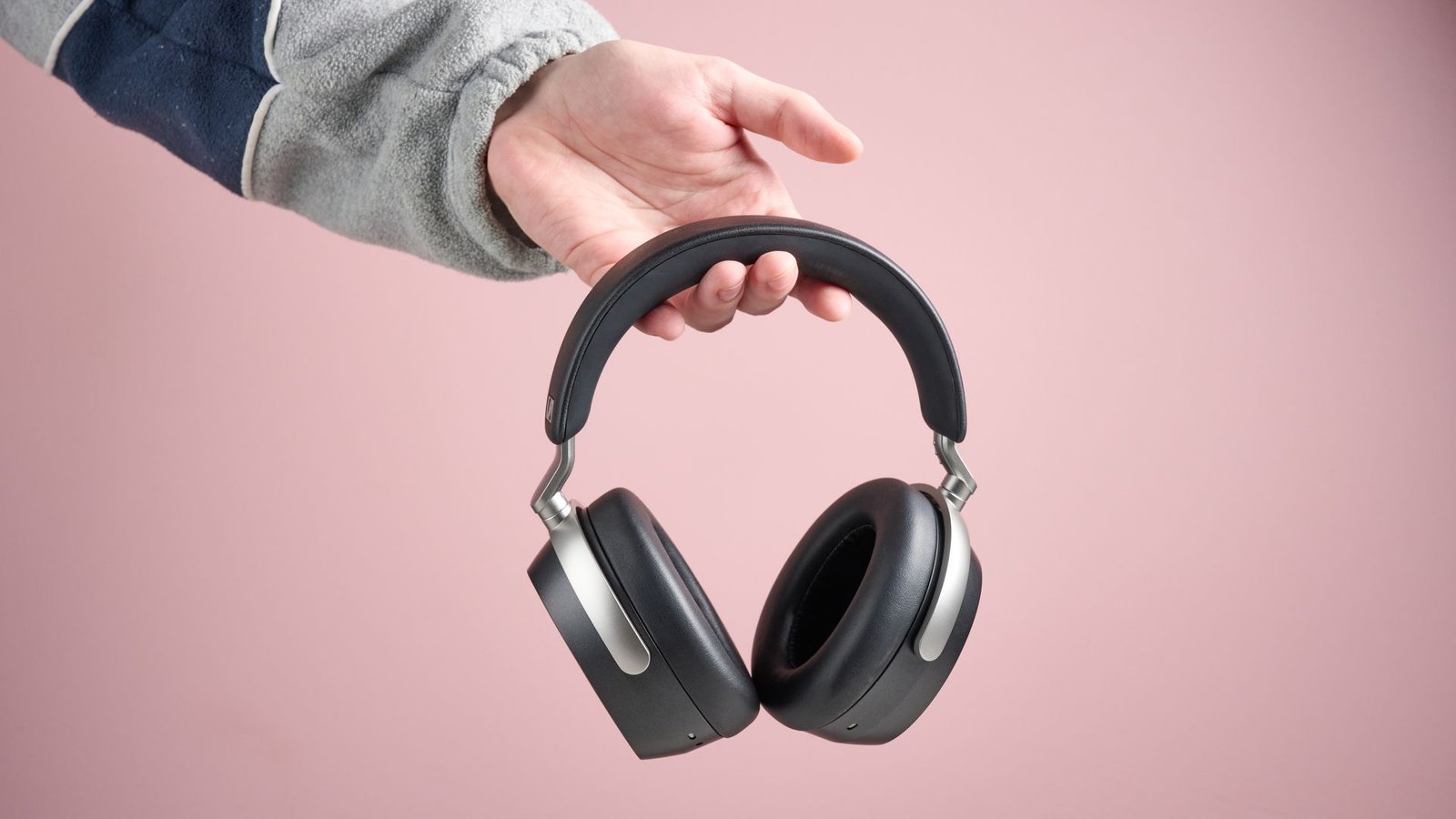 Sennheiser HDB 630: Wireless headphones meet audiophile wired sound