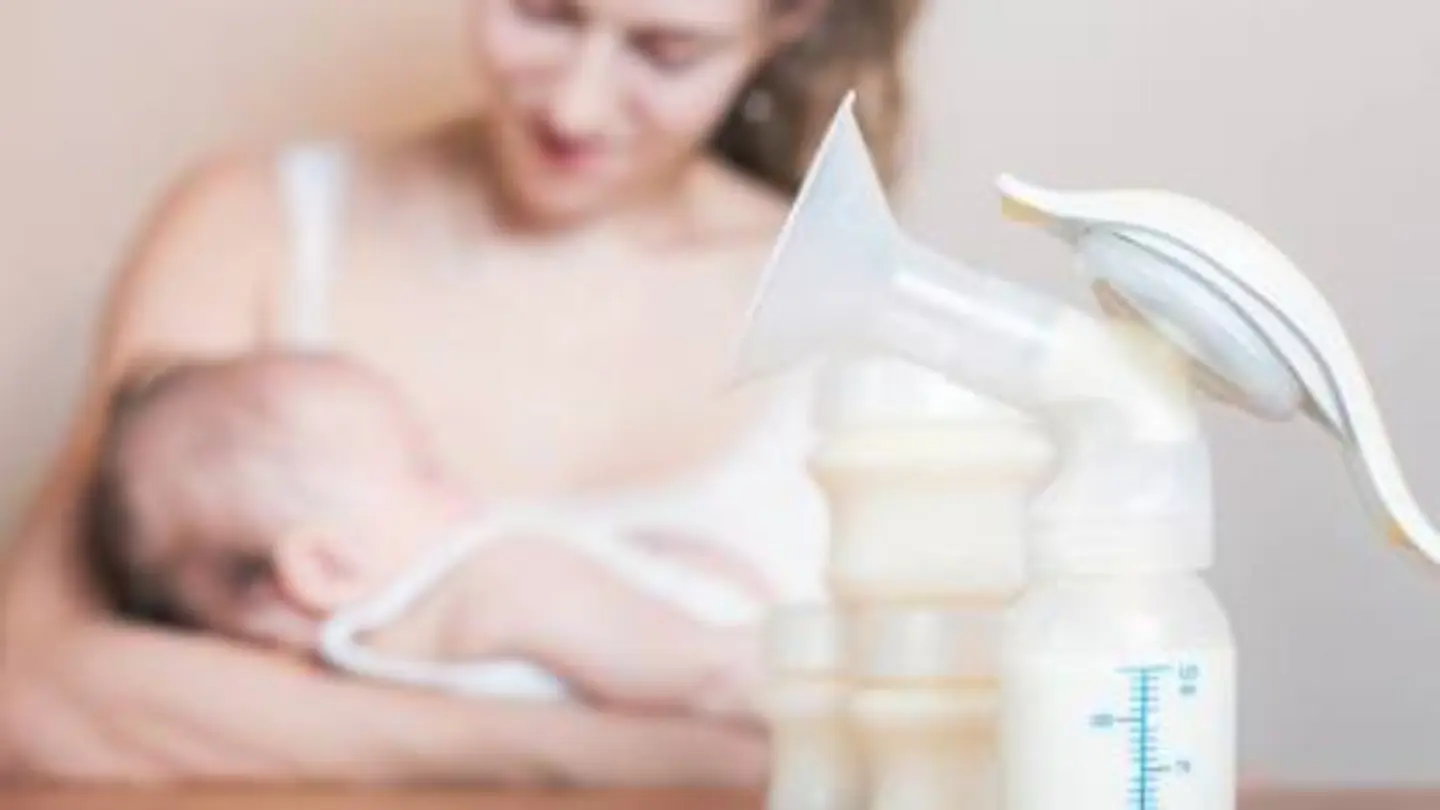Doctor reacts to US moms selling breastmilk to bodybuilders