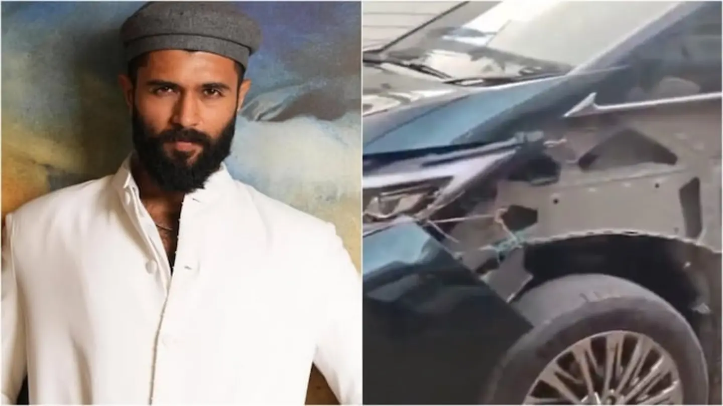 Vijay Deverakonda’s car meets accident in Telangana; actor is safe