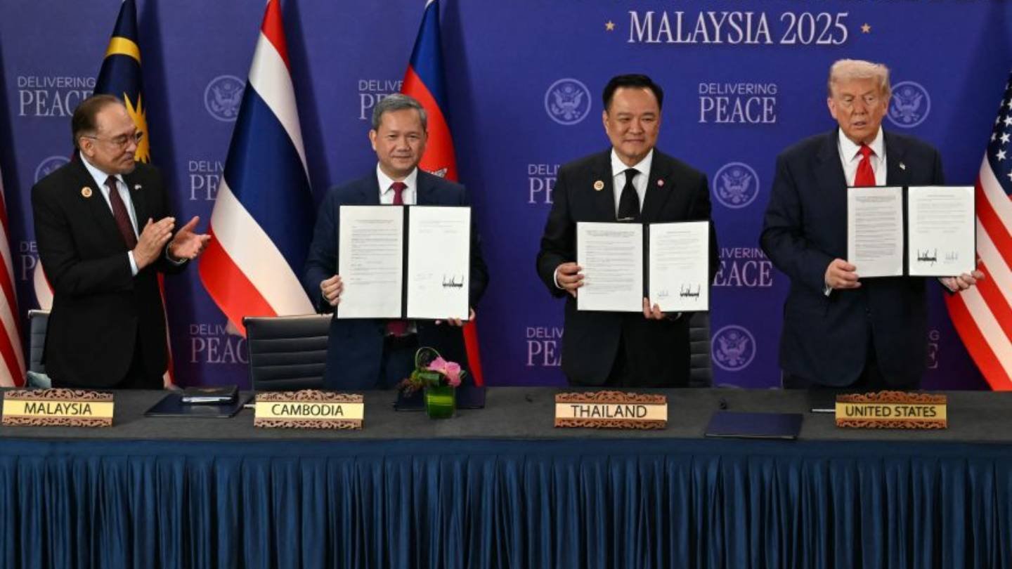 Thailand Halts Cambodia Peace Efforts After Landmine Incident