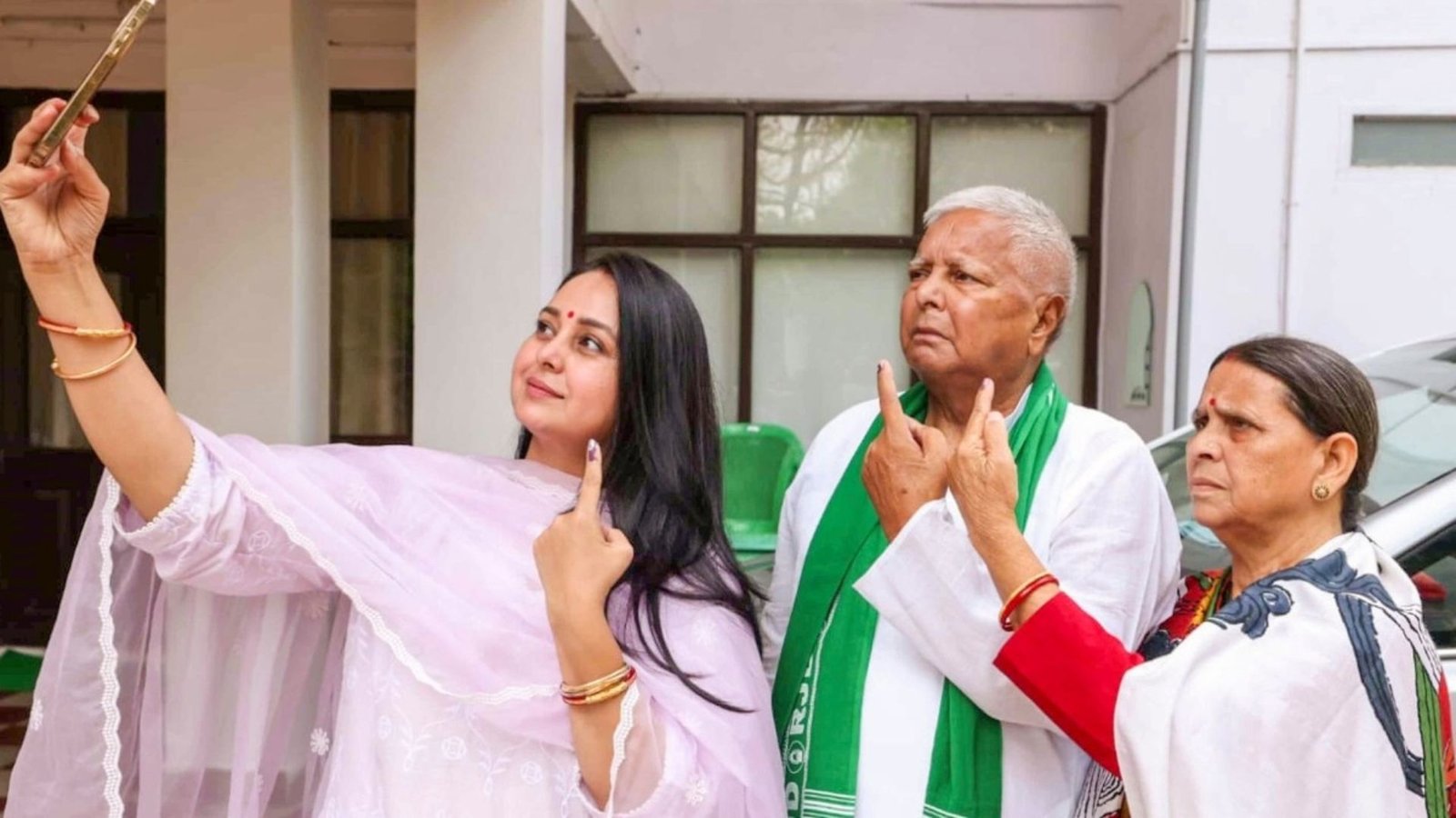 Lalu Prasad Yadav Addresses Family Tension After Rohini’s Outburst
