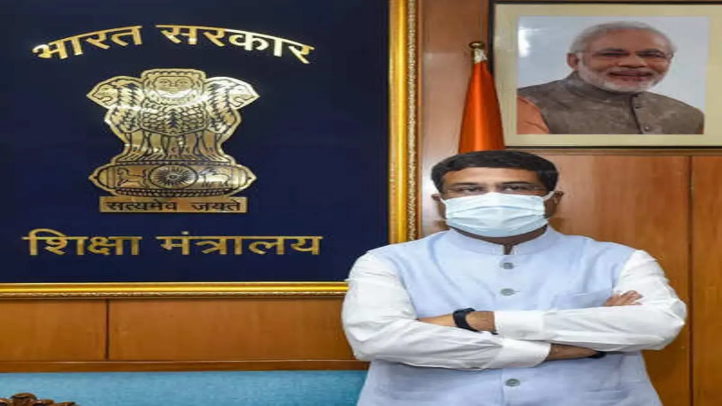 Dharmendra: ‘He-Man’ bonds with PM Modi over paratha, memories shared.