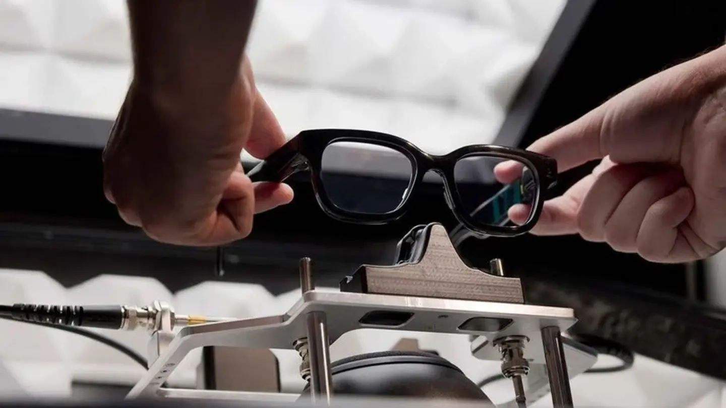 Google previews Android XR glasses prototype with Magic Leap partnership.