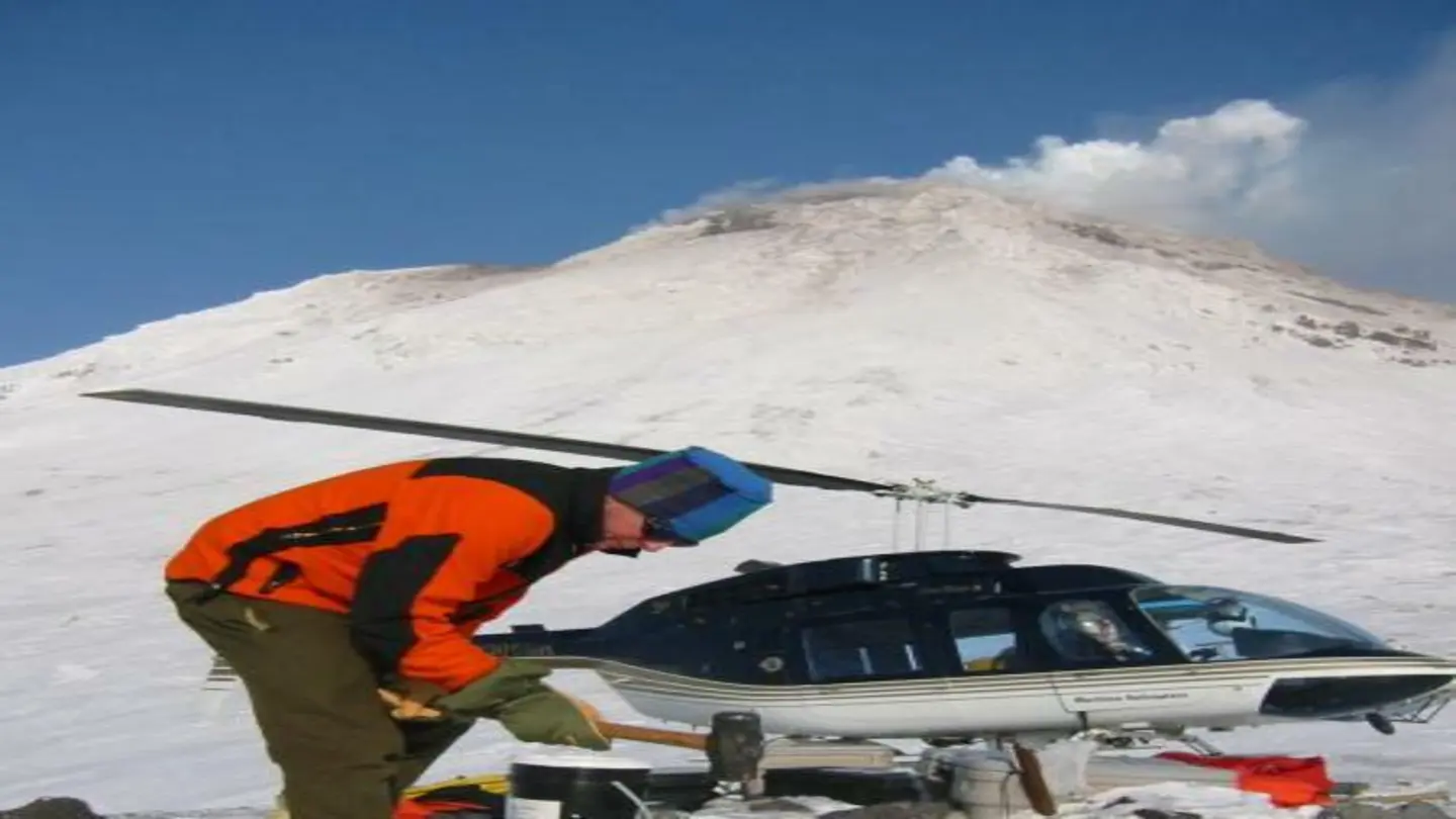 InSAR Technology Tracks Seasonal Snow Changes: A Scientific Review