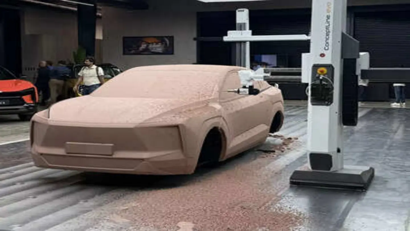 Mahindra’s 2025 Vision: Big SUV Push, Global Expansion, Farm Growth