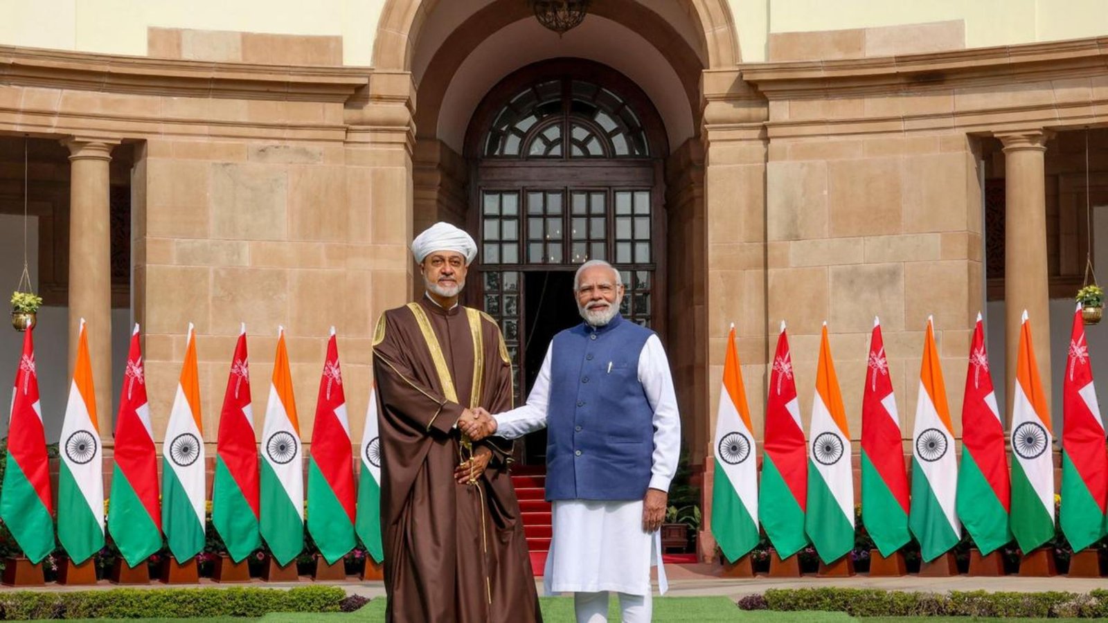 Oman Approves Economic Pact with India