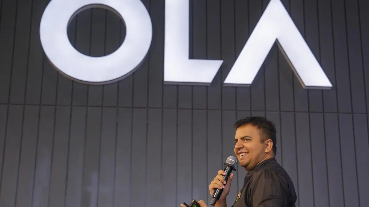 Ola Electric Shares Slide After CEO Bhavish Aggarwal Sells 2.6 Crore Shares