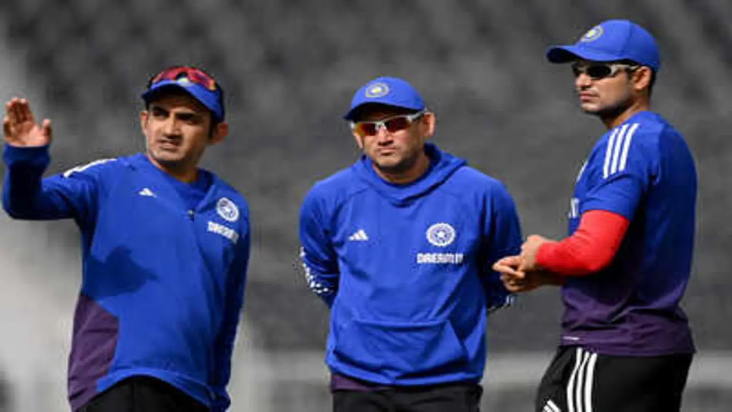 Shashi Tharoor’s Message to Gambhir, Agarkar Draws Tendulkar Parallel