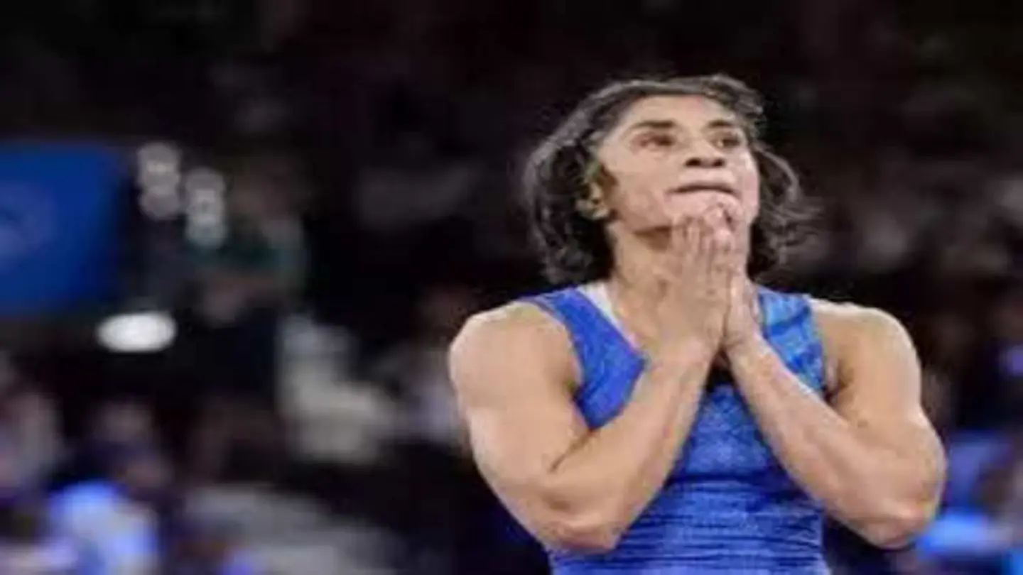 Vinesh Phogat Returns: Emotional Comeback for LA 2028 Olympics