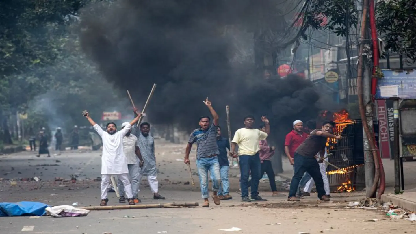 Bangladesh Protests: One Killed in Dhaka Bomb Attack
