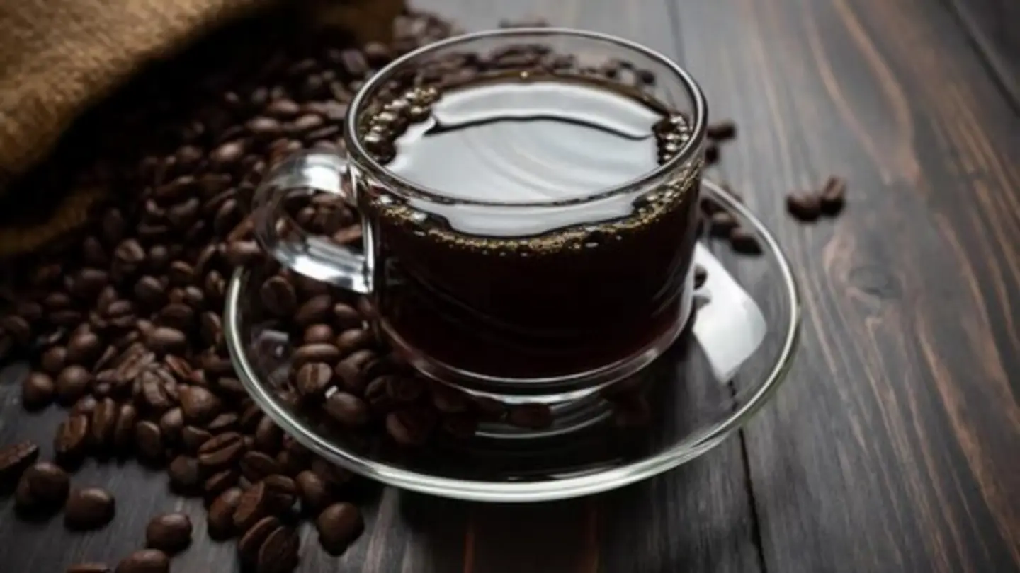 Neurosurgeon Recommends Black Coffee for Health Benefits