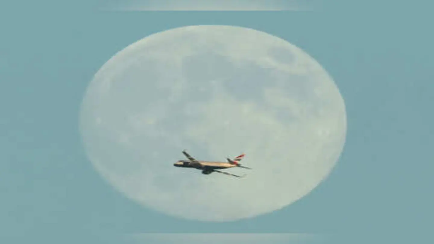 2026’s First Supermoon: Wolf Moon to Illuminate January Skies