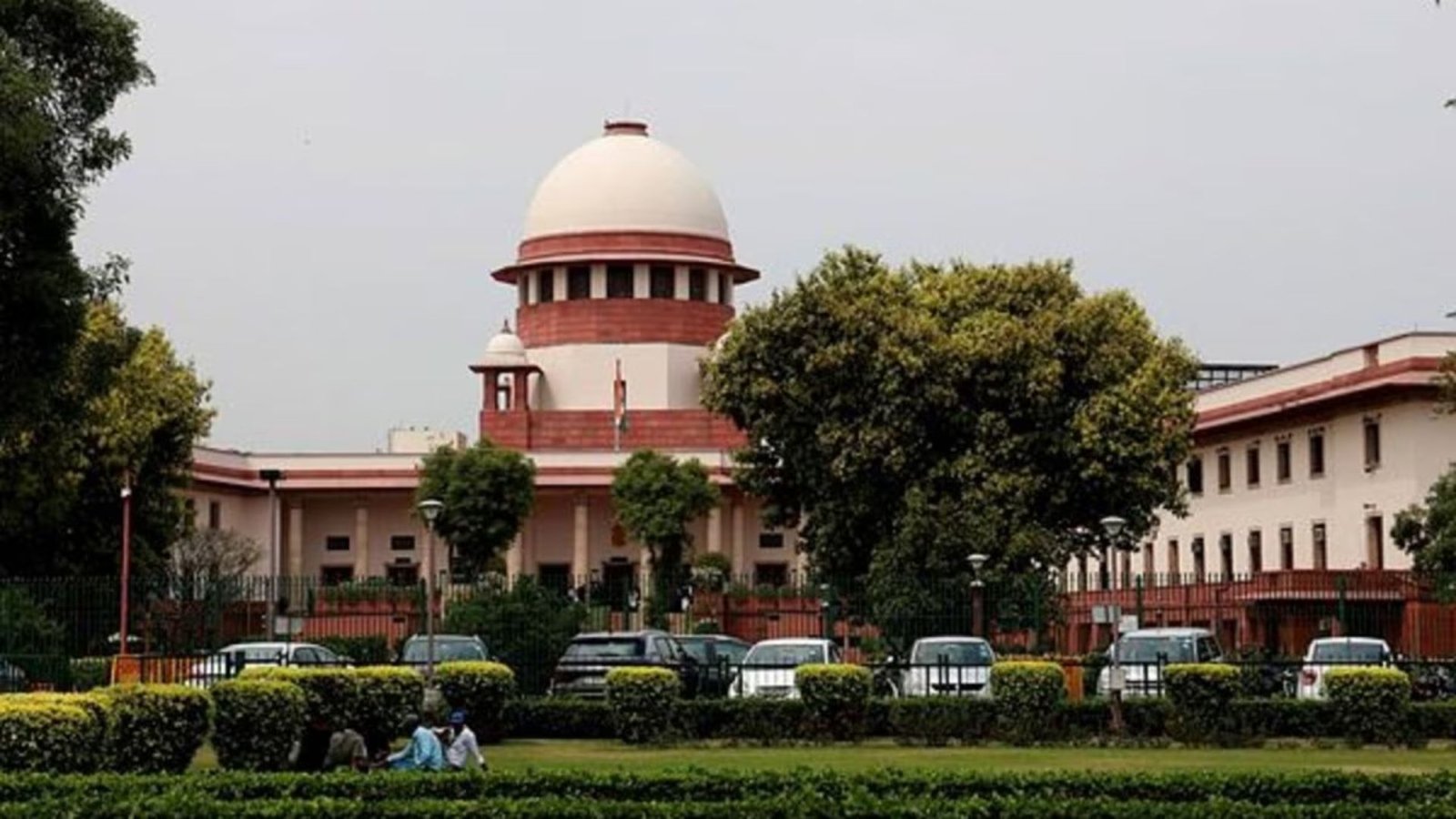 Supreme Court Orders ECI to Publish Bengal School Service Commission List