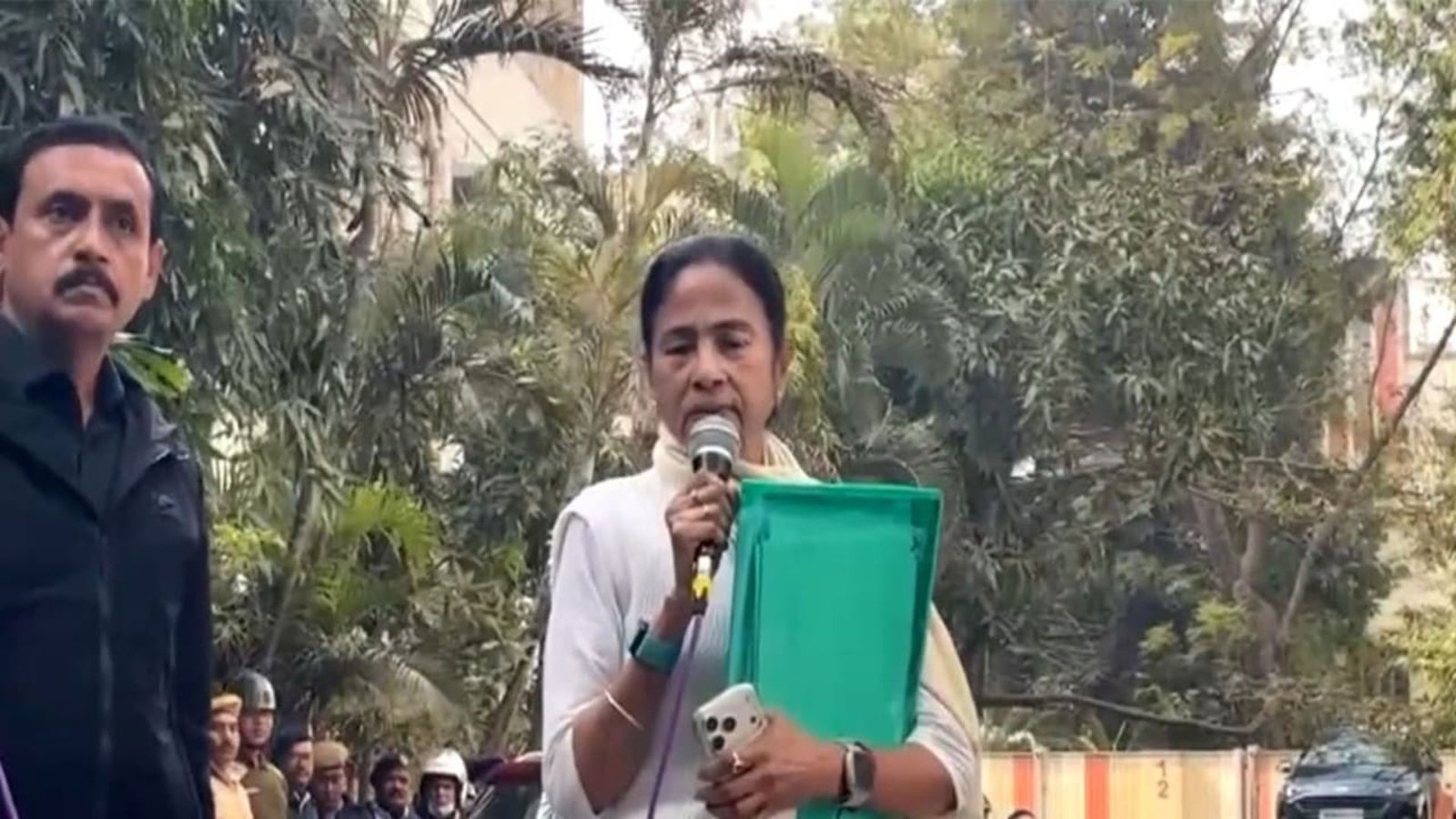 Himanta Sarma Slams Mamata Banerjee Over Conduct During ED Raids Linked to I-PAC