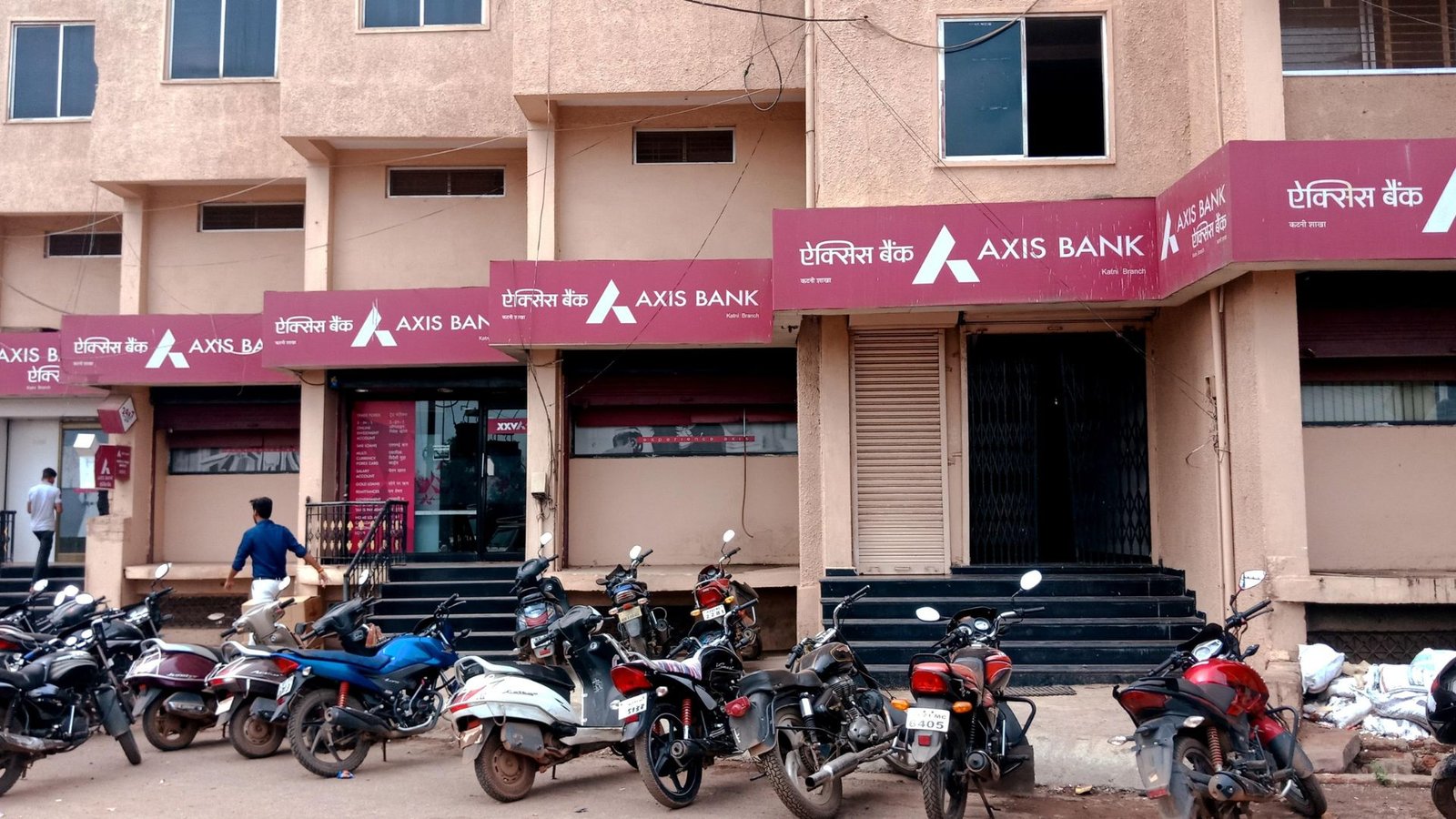 Axis Bank’s Q3 Profit Surges, Beats Analyst Expectations