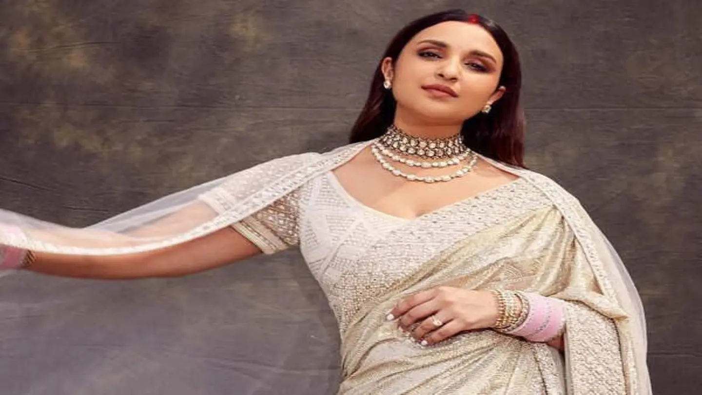 Disha Patani Dazzles in Pearl-Embroidered Saree: A Fashion Moment