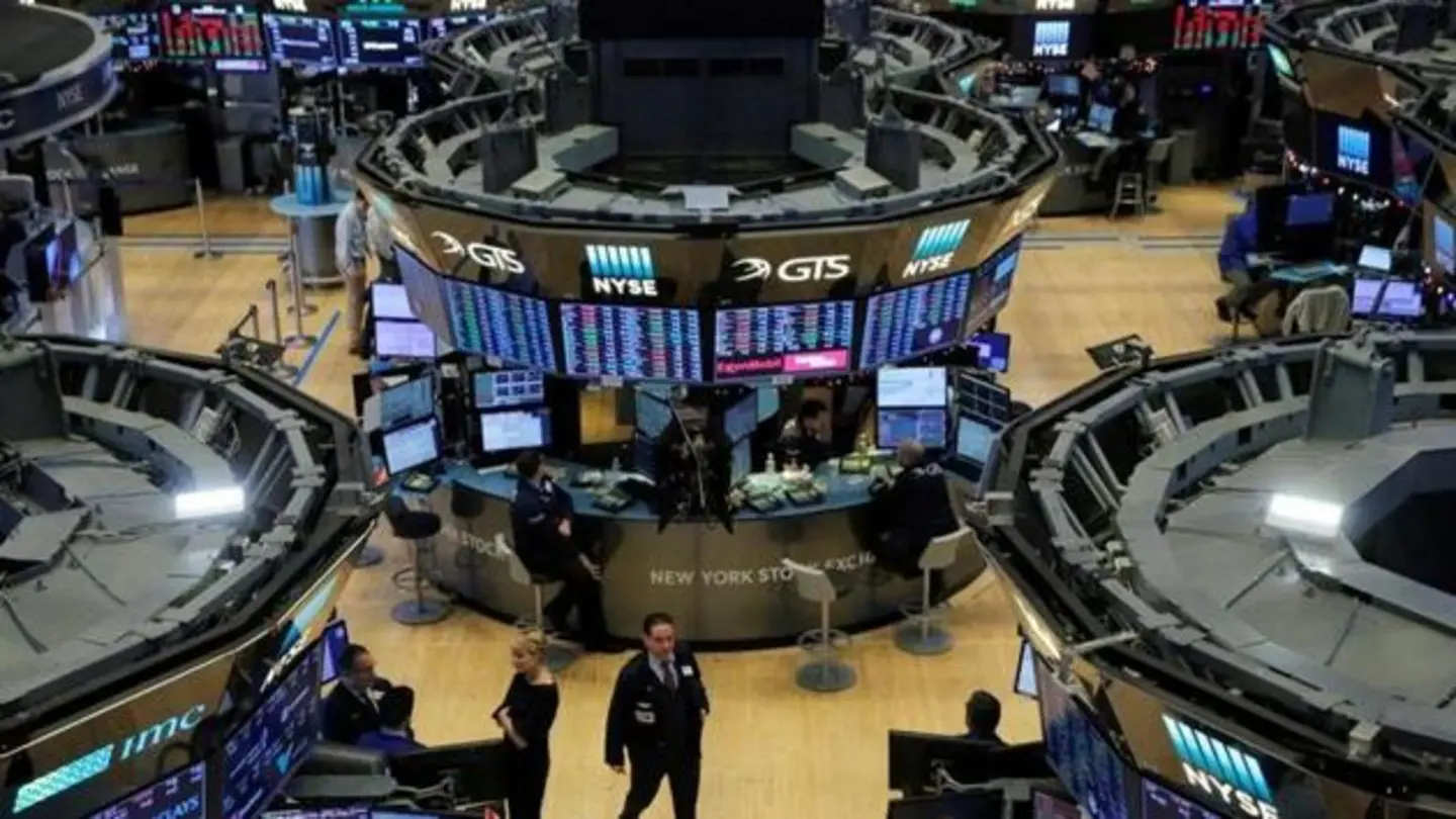 GIFT Nifty Signals Cautious Start for Indian Stock Market