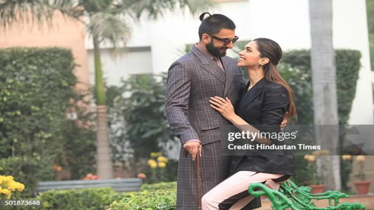 Ranveer Singh and Deepika Padukone Share New Year Kiss, Photo Viral