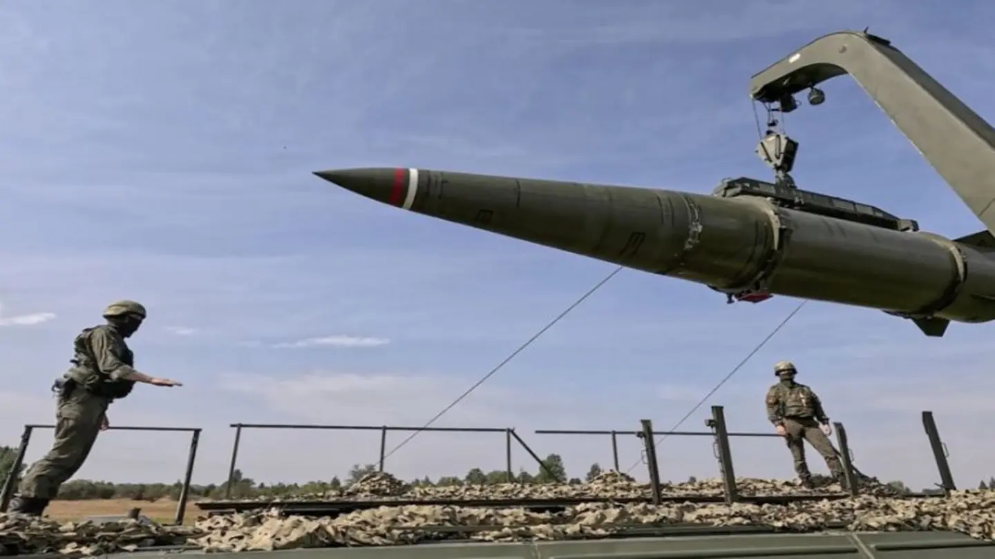 Russia Deploys Oreshnik Hypersonic Missile Against Ukraine